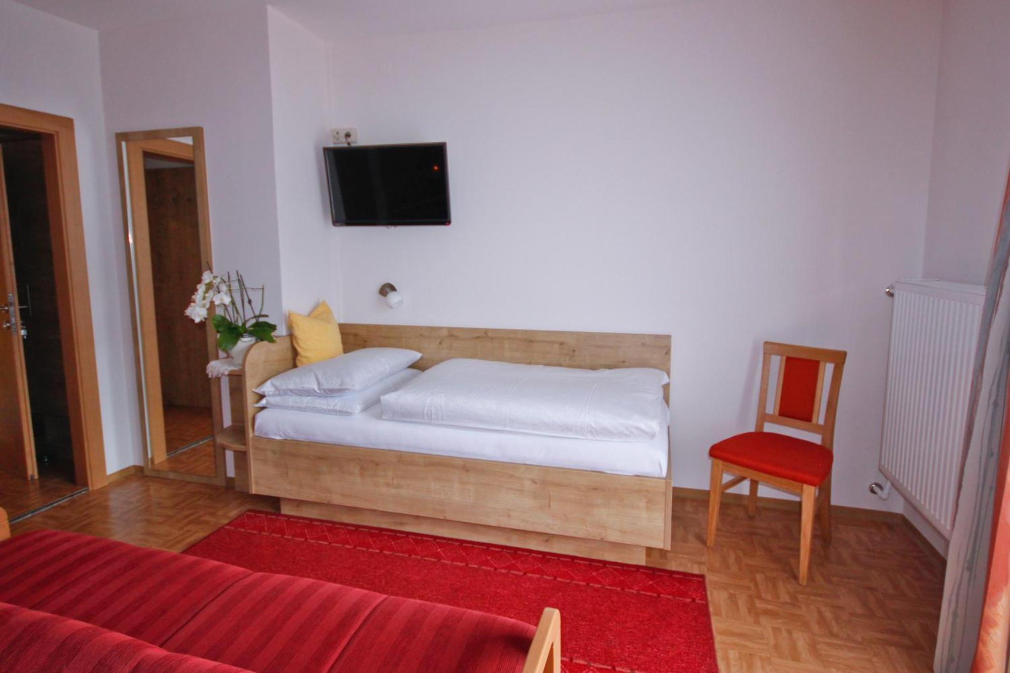 Pension Vocario Пфаррверфен Номер фото